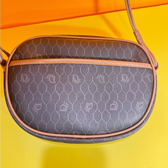 Dior Honey cube Gray and Tan Crossbody Bag - Picture 5 of 15